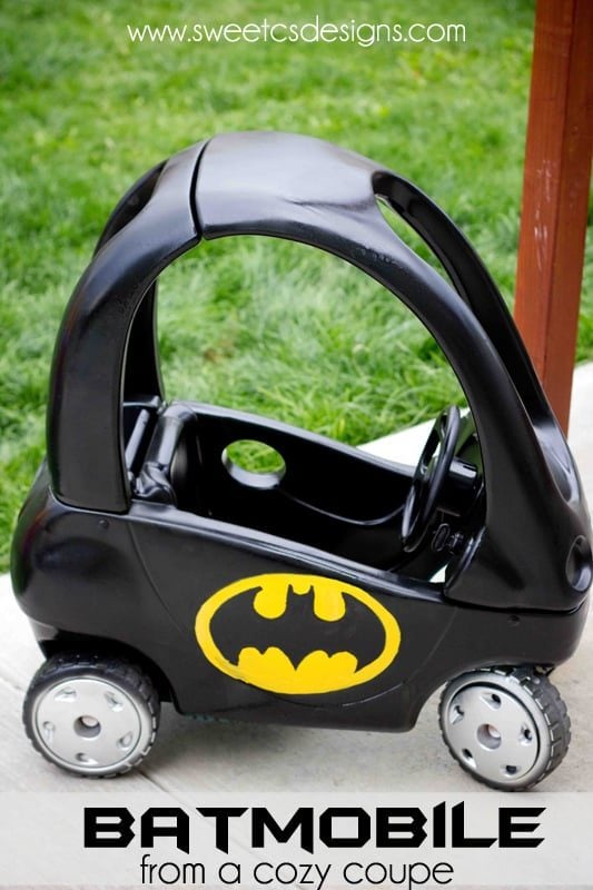 picture of cozy coupe painted to look like a batmobile