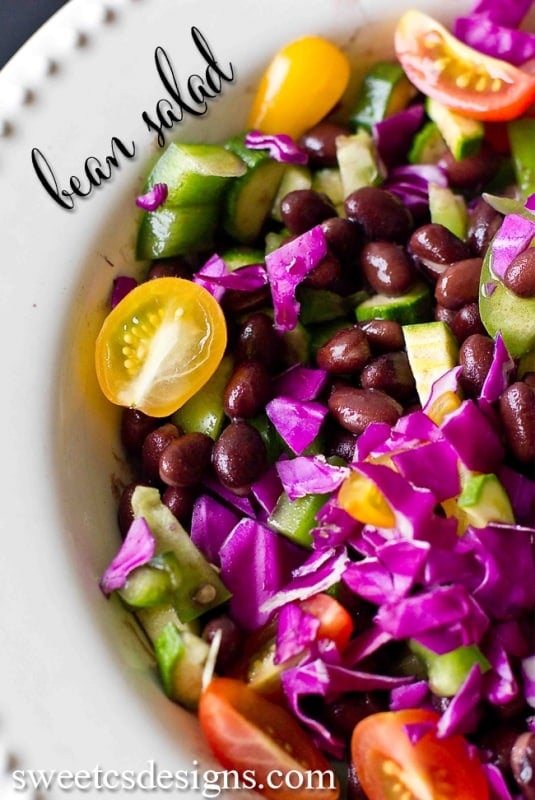 this raw vegetable and bean salad is so delicious- eat as is or add to tacos and salads!