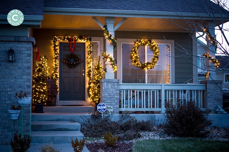 Christmas Home Tour- Outdoor Entryway