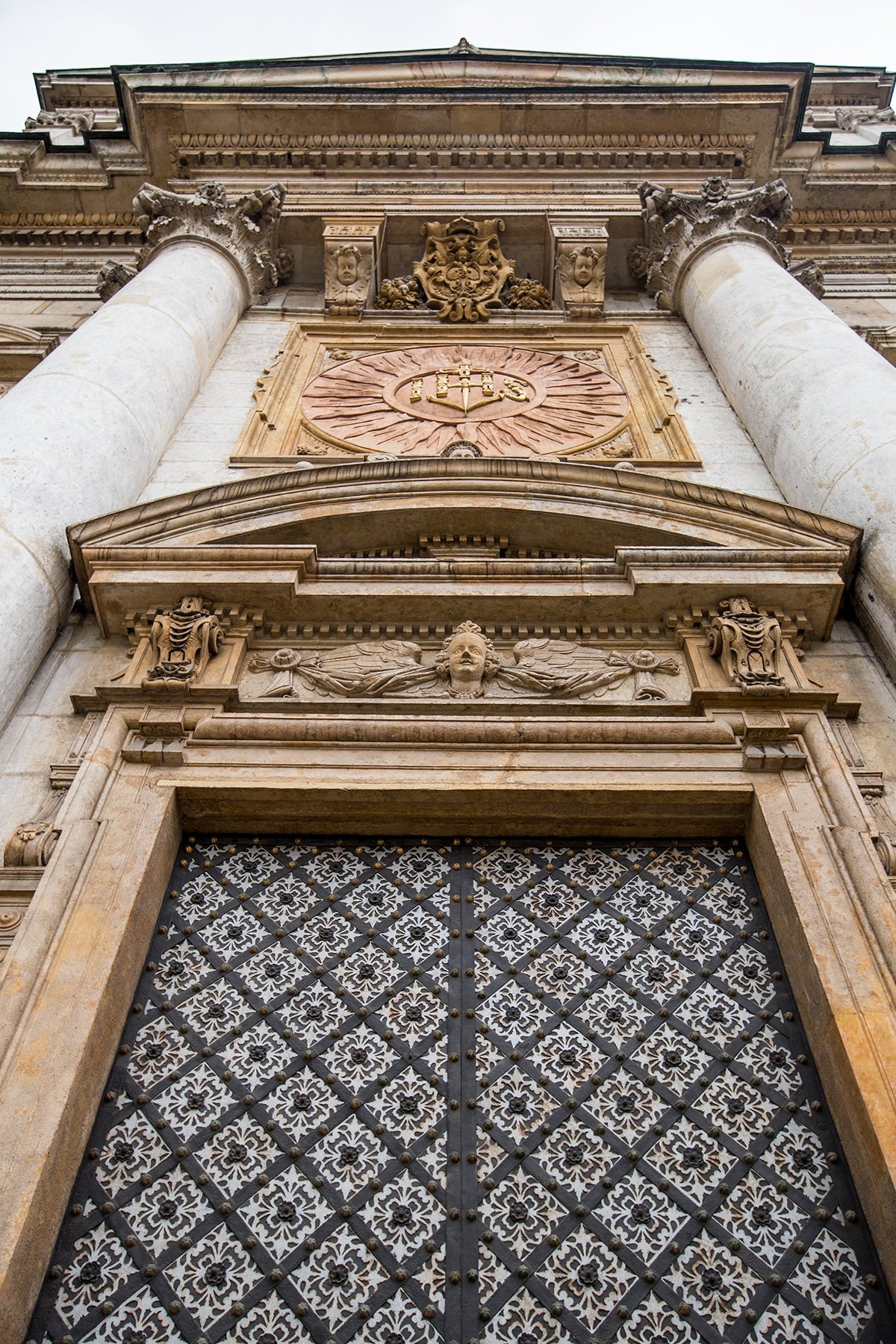 Churches in Krakow are amazing... I love all the details!