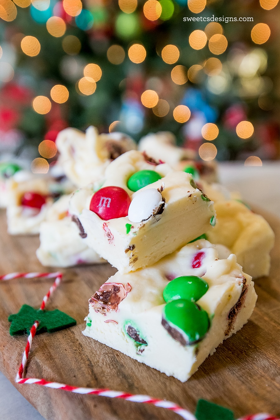 Christmas Candy Cookie dough fudge- so easy and delicious!