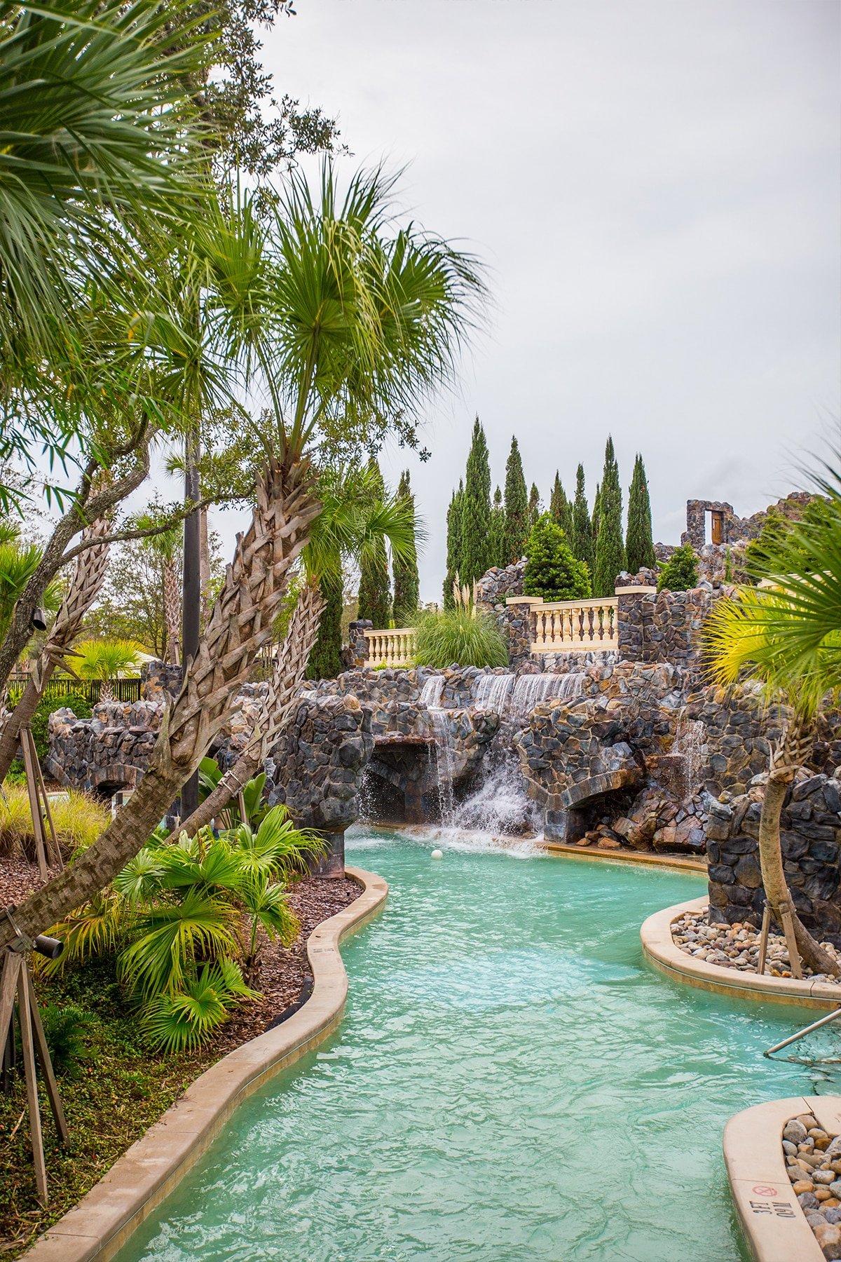 Lazy river pool, Four Seasons Resort Orlando