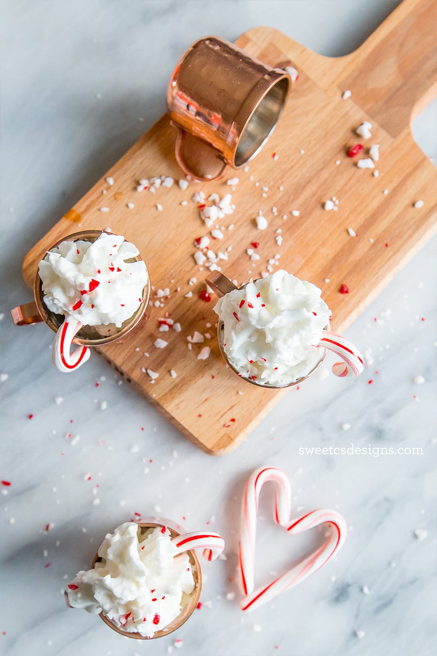 Love this hot cocoa shooters recipe- so fun!