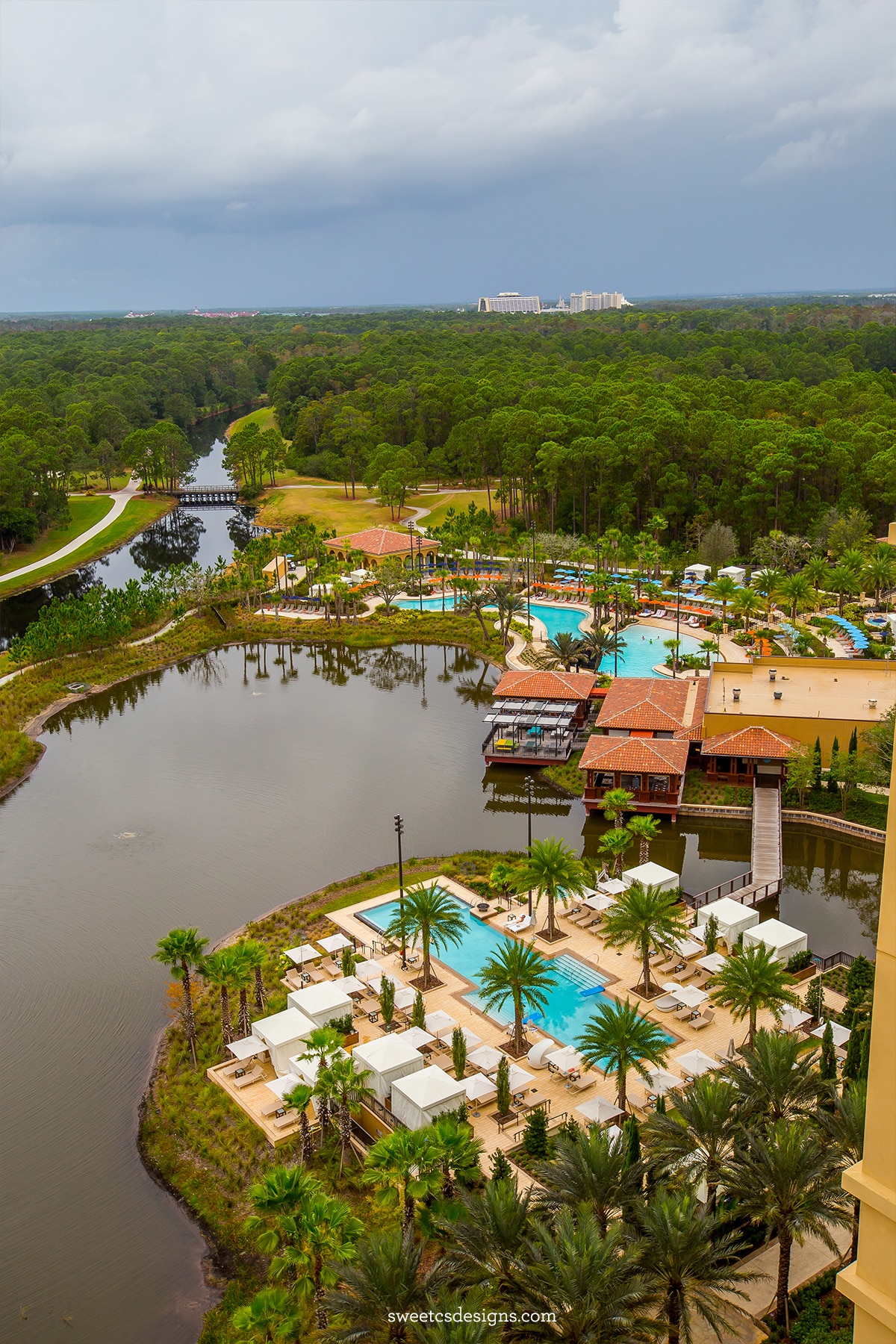 Pool areas at the four seasons resort, Orlando