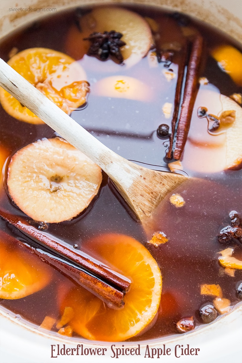 Elderflower spiced apple cider- this adult or virgin drink is perfect for holiday parties!