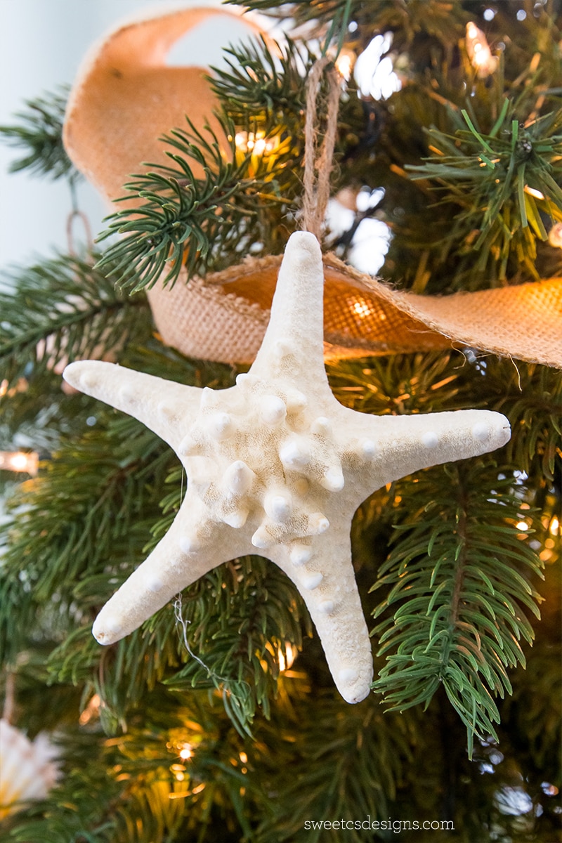 This ornament is SO easy to make!