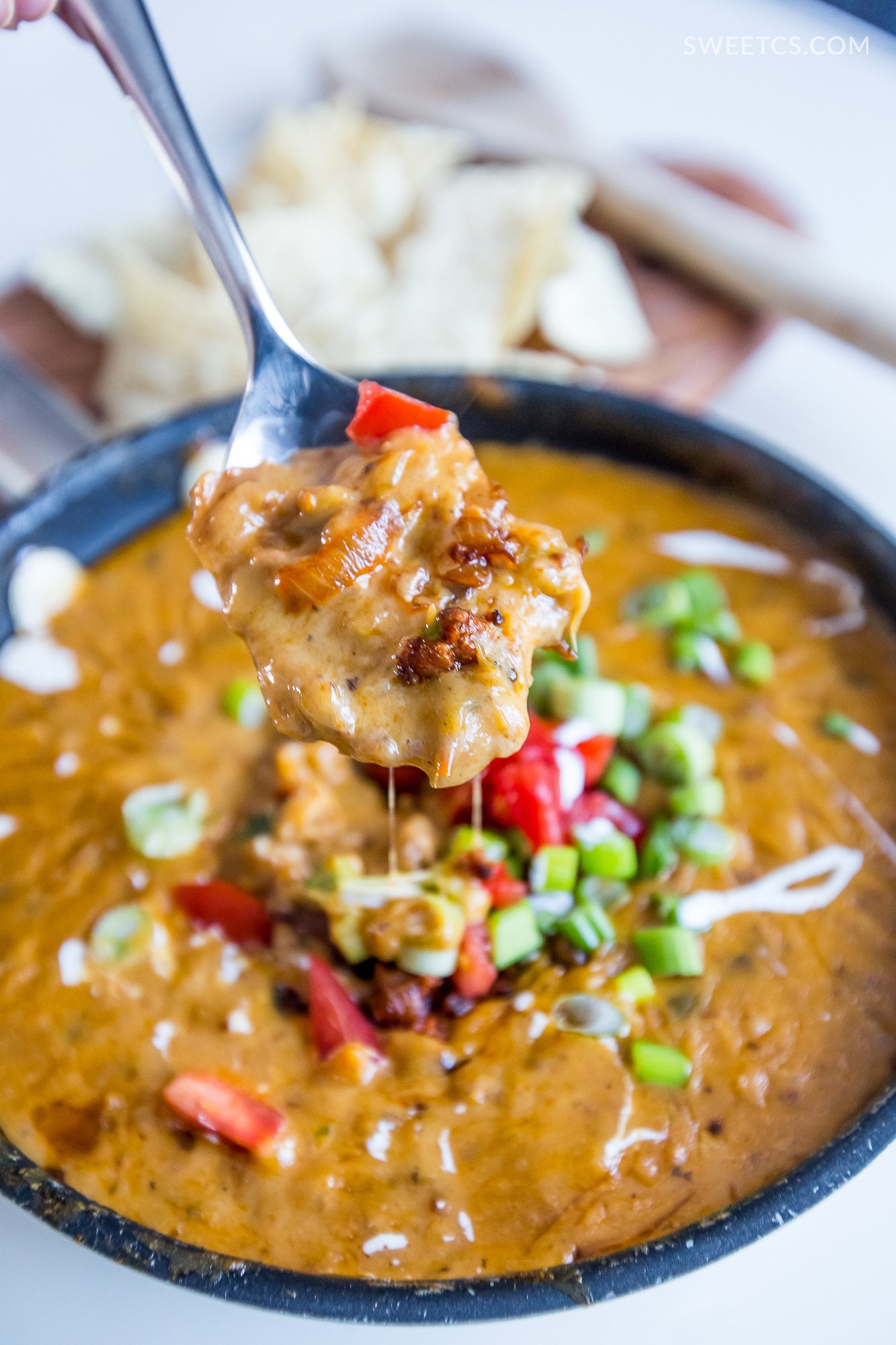 This spicy queso is made with fresh ingredients- no processed junk and it is so easy!