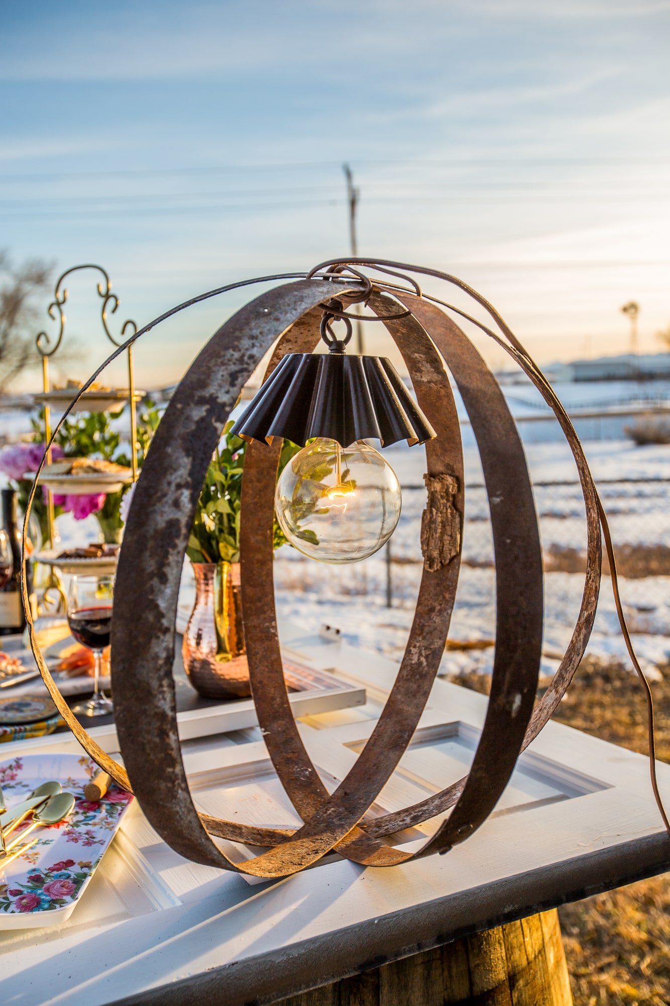 I love this rustic wine barrel ring light- no tools required!