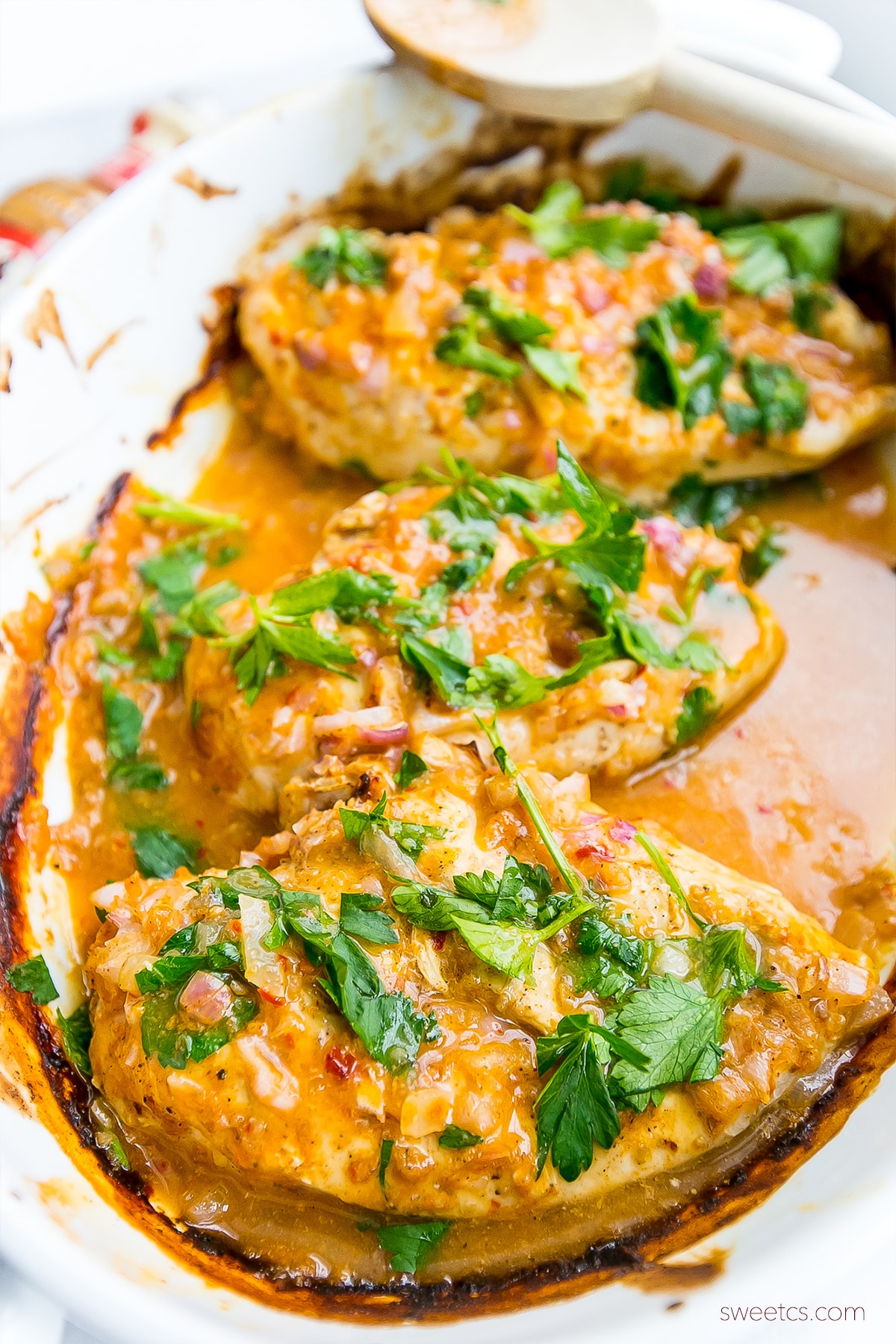 This peri peri chicken is so delicious and easy to make with just a few ingredients!