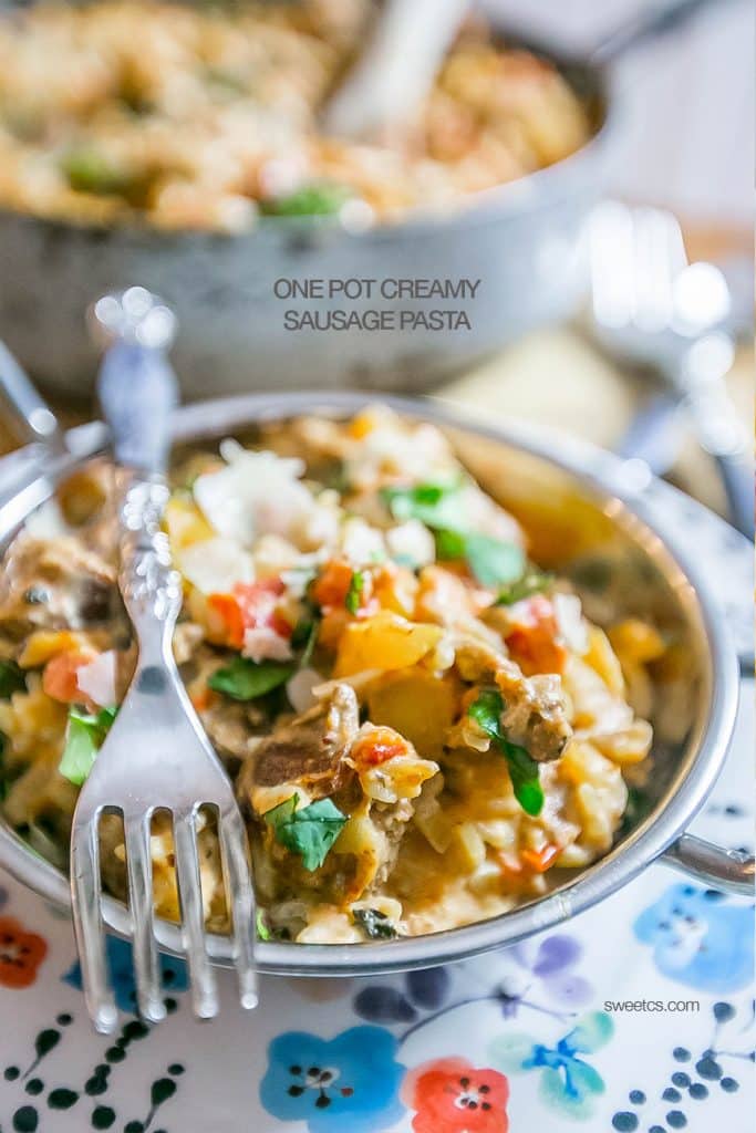 One pot creamy sausage pasta- this is so delicious, hearty, and easy!