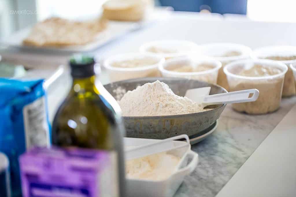 DIY flatbread making party- such a fun idea!