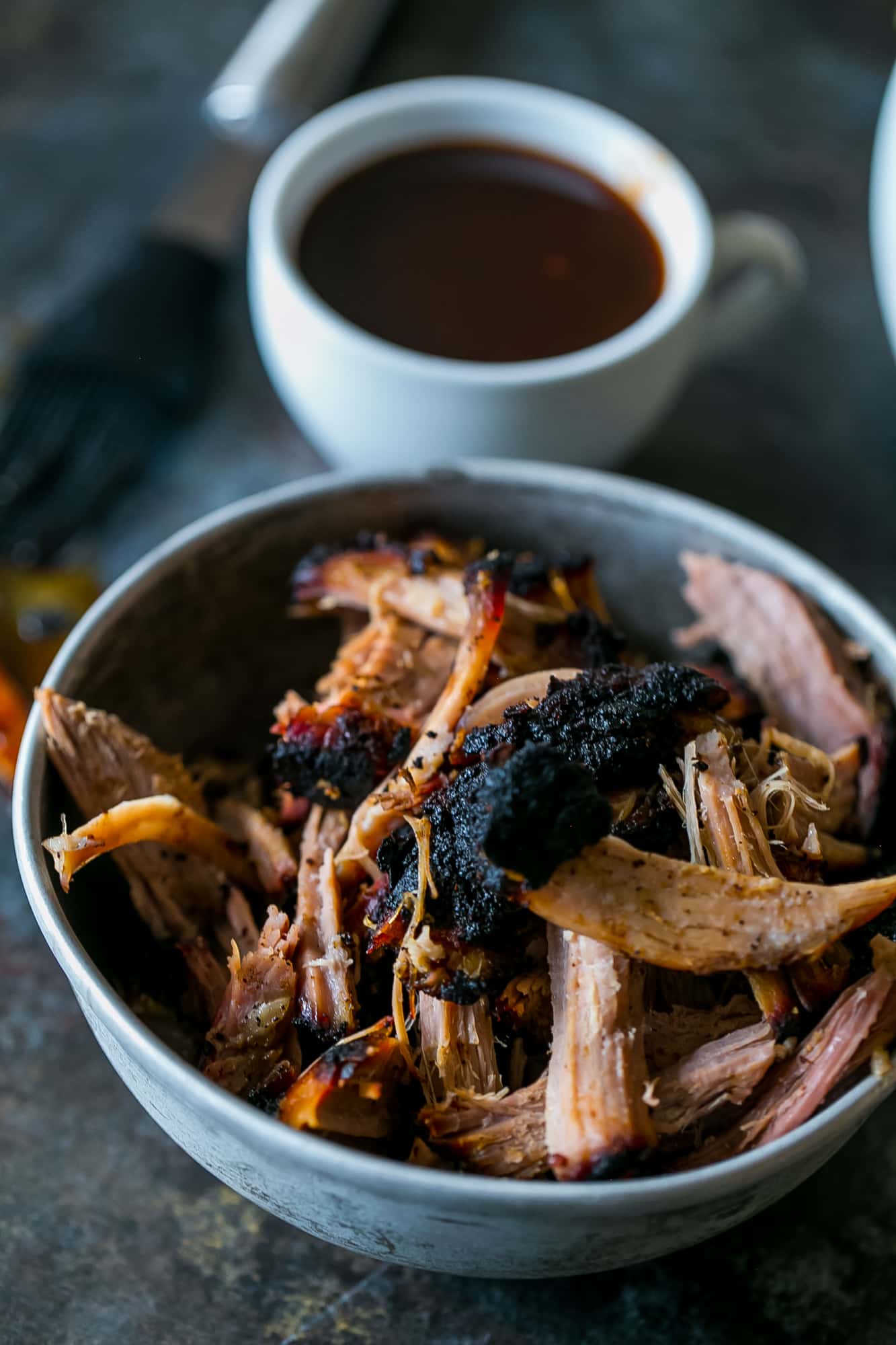 Picture of smoked pulled pork in a bowl 