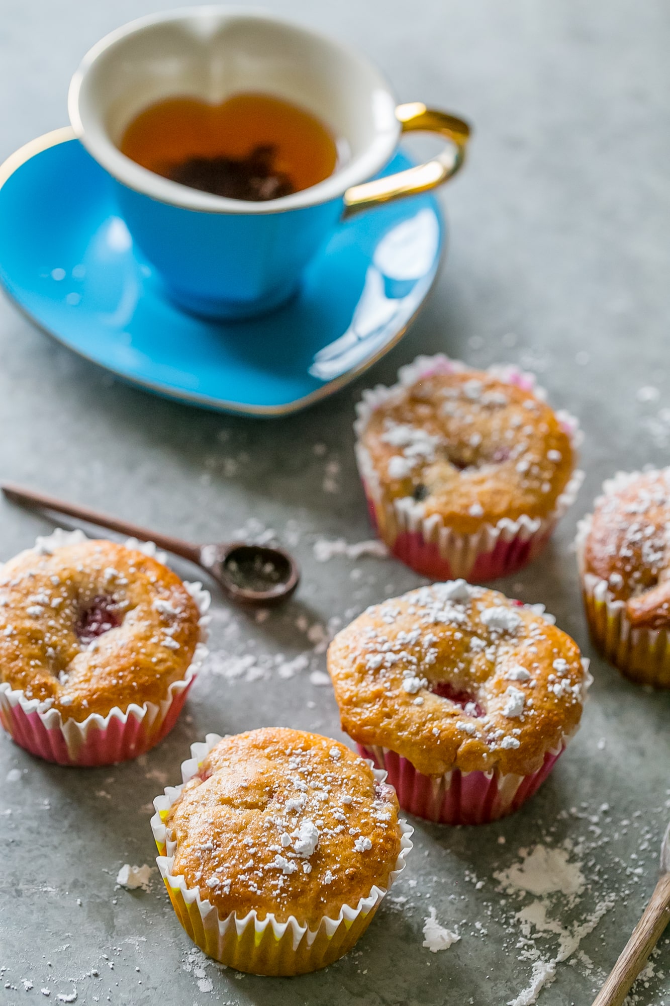 These cake mix muffins are so simple and delicious - yum! 