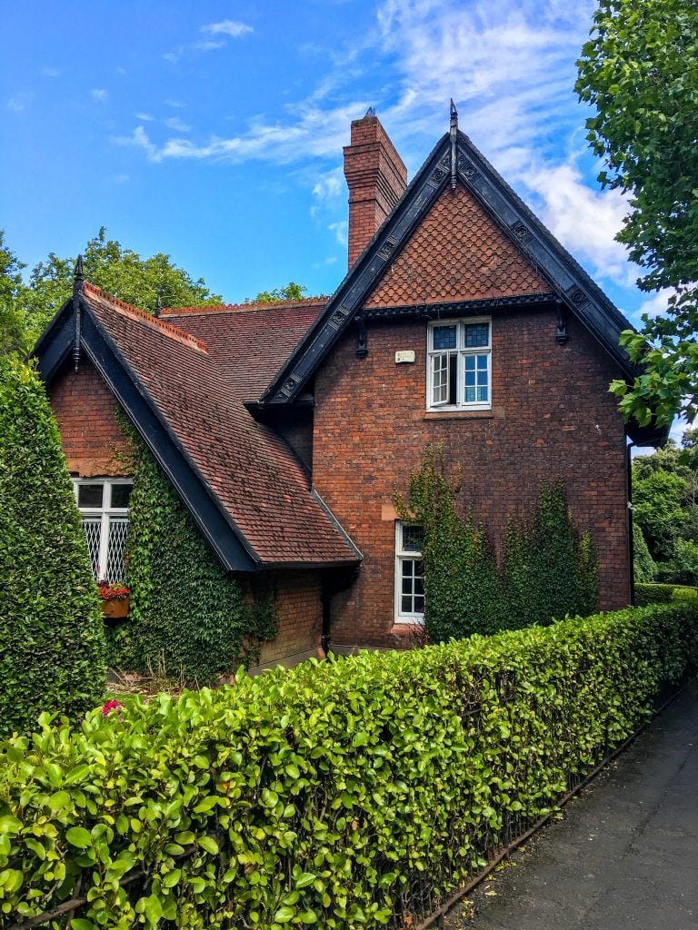 cottage, st stephens green dublin