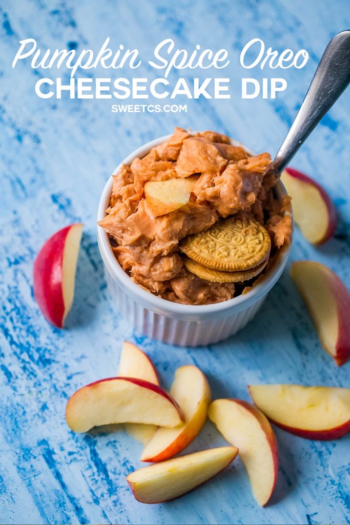 Love this simple and delicious pumpkin spice oreo cheesecake dip!