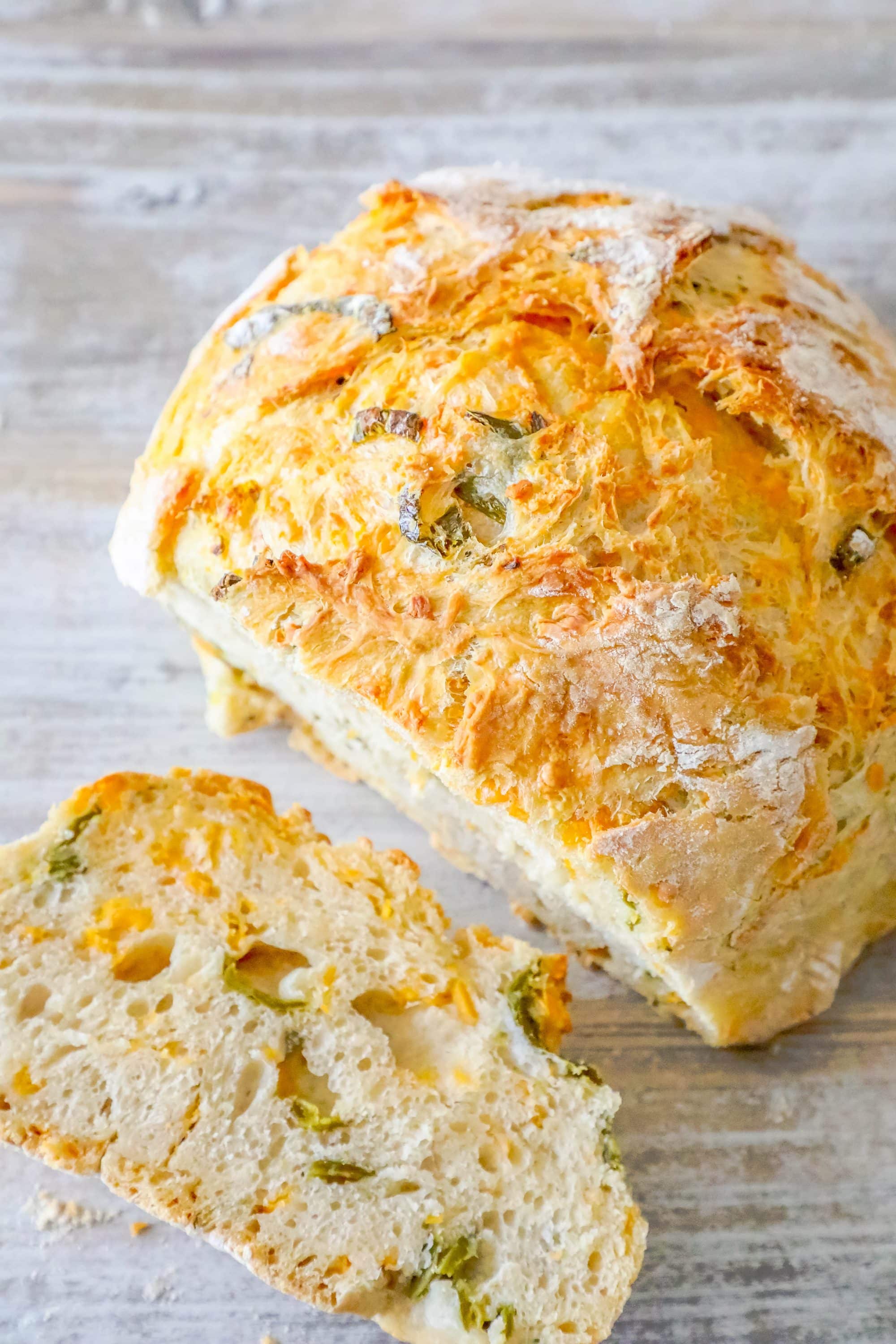 Easy Jalapeno Cheddar Bread