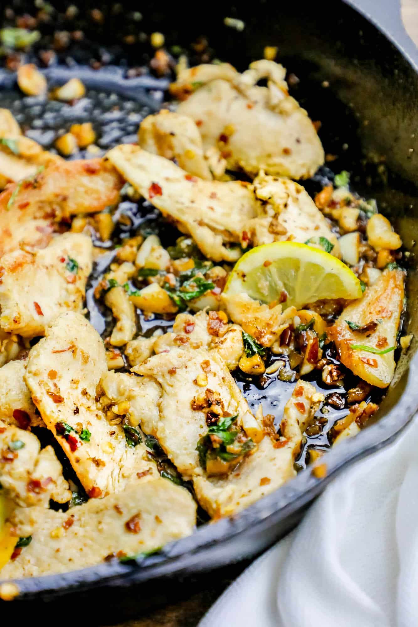 chicken strips with red pepper flakes, garlic, and lemon