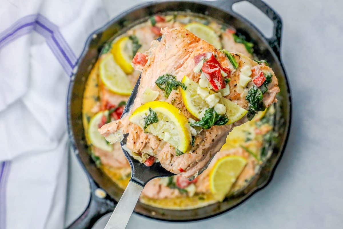 One Pot Creamy Lemon Salmon Florentine Recipe