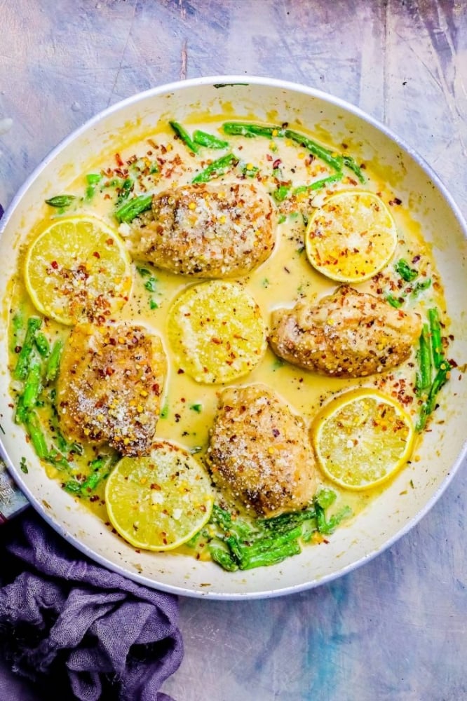 One Pot Creamy Lemon Garlic Chicken Thighs and Asparagus