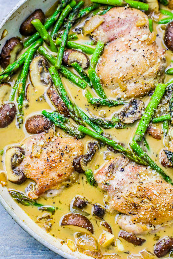 pan with chicken, asparagus, mushrooms, and creamy sauce