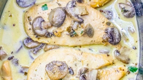Easy Low Carb Slow Cooker Creamy Chicken Marsala