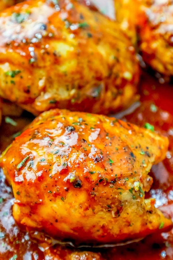Easy One Pan BBQ Chicken Thighs Skillet Dinner Recipe