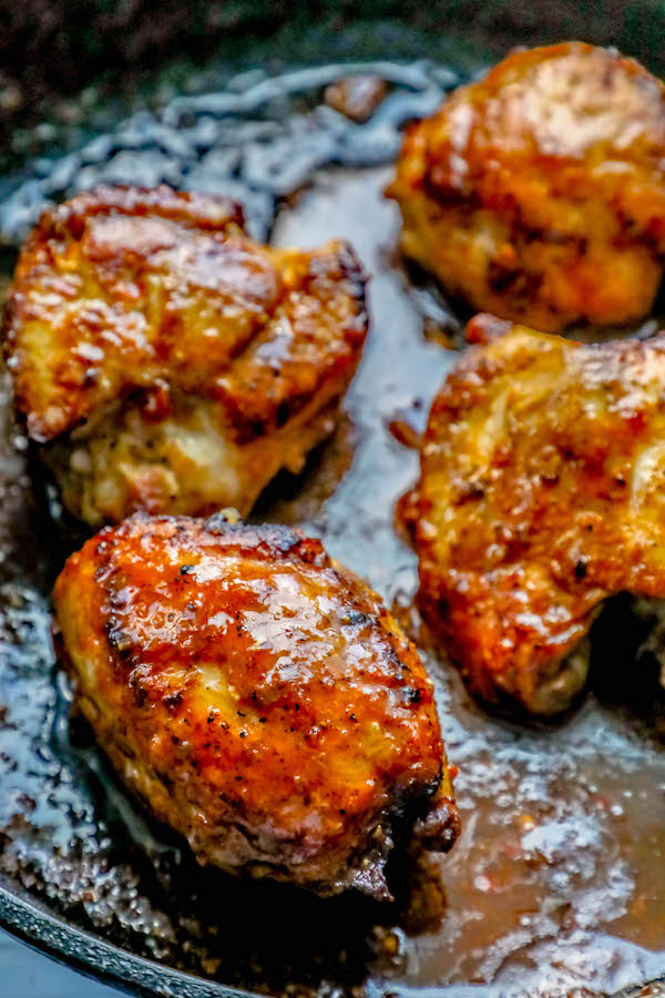 browned chicken thighs in a spicy garlic sauce.