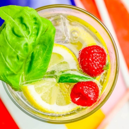 Sparkling Raspberry Lemon Basil Gin Cocktail Recipe