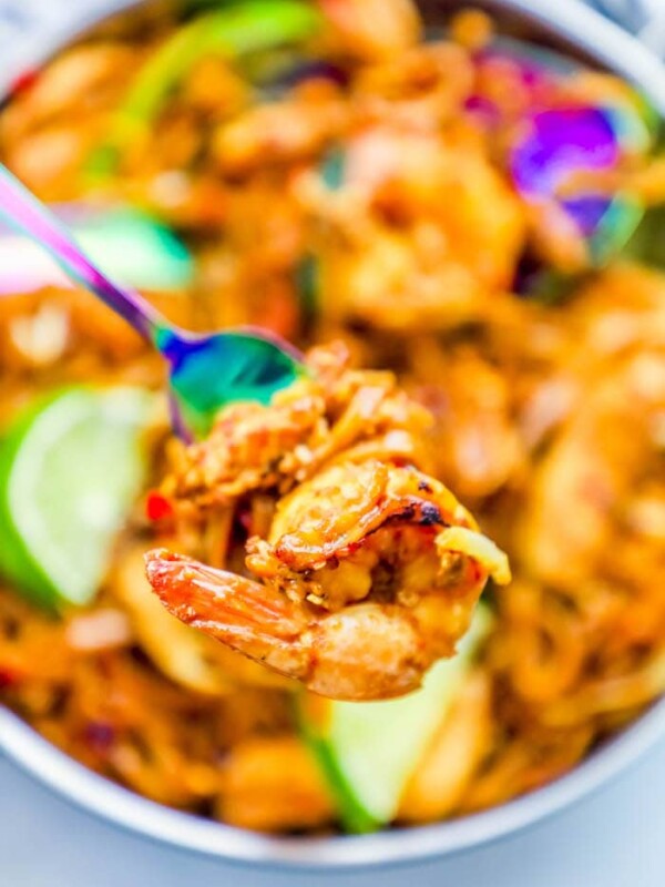 The Best Easy Chicken and Shrimp Pad Thai Noodles Recipe