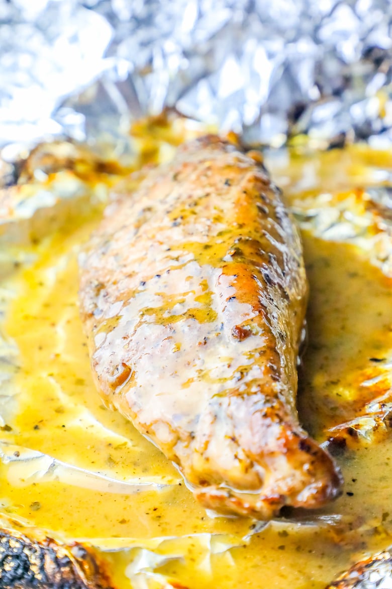 Pork Tenderloin In The Oven In Foil / Preheat oven to 425 degrees and grease a sheet pan. Line ...