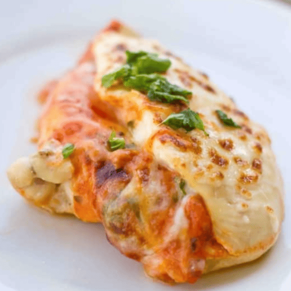 A close up of baked chicken parmesan.