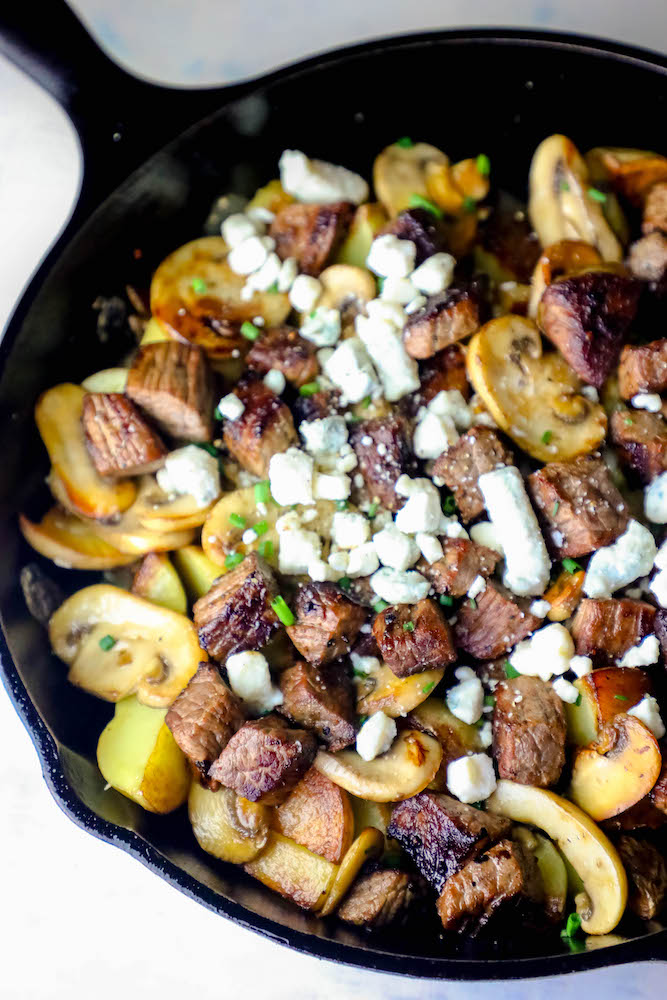Blue Cheese Steak Bites and Potatoes Skillet Dinner Recipe - meaty blue cheese steak and potatoes in one skillet dinner recipe picture 