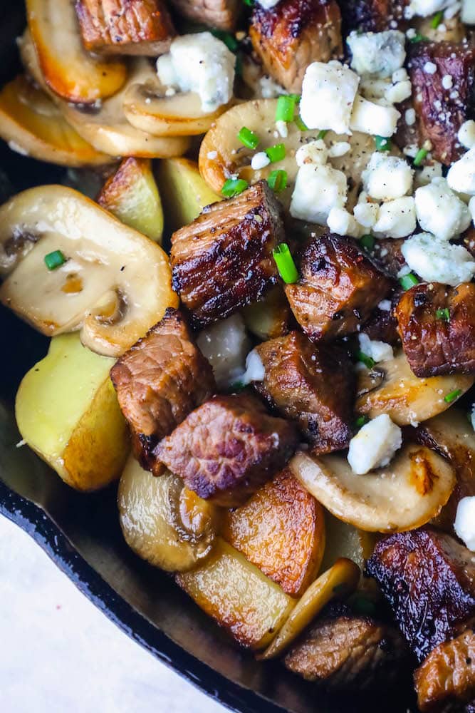 One Pot Blue Cheese Steak Bites and Potatoes Skillet Dinner Recipe Picture 