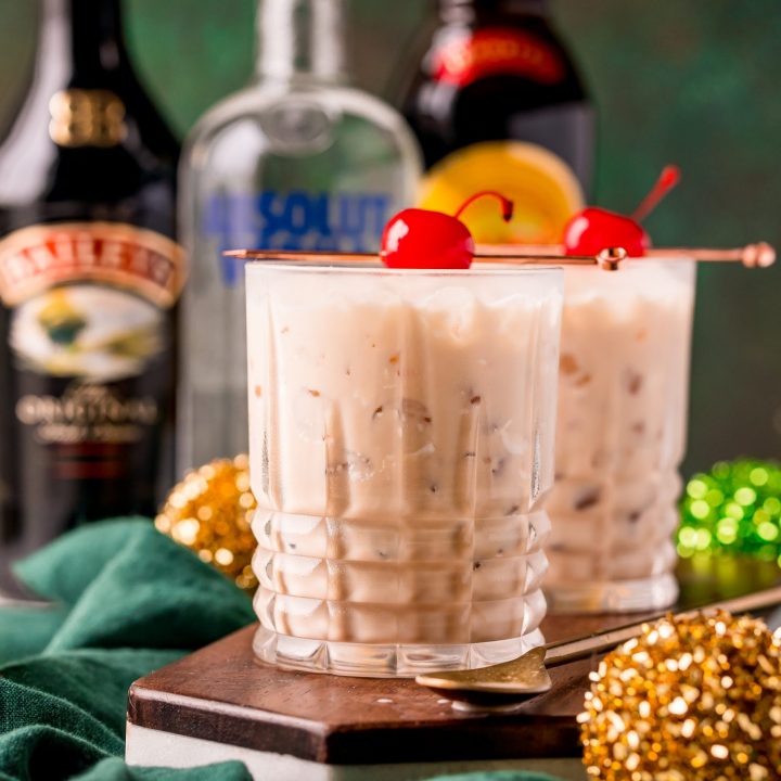 Irish Cream White Russian Cocktail Recipe Sweet Cs Designs