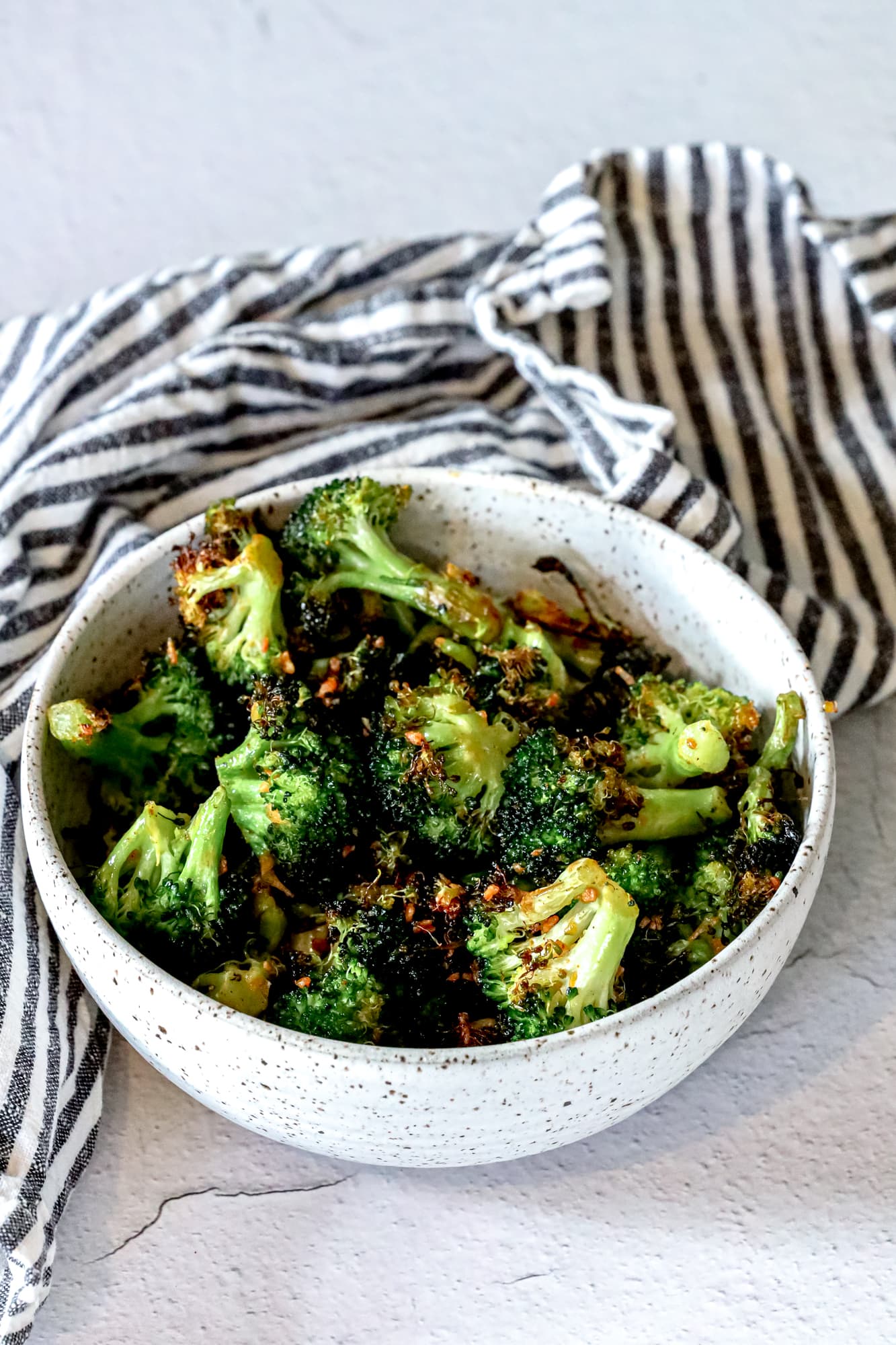 Air Fryer Broccoli Recipe (with Seasoning Ideas) Sweet Cs Designs