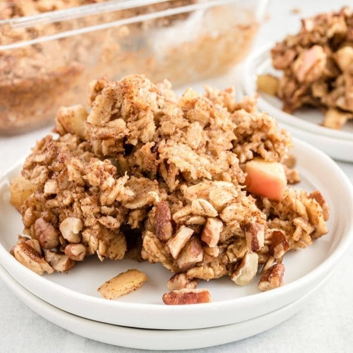 Easy baked oatmeal with apples and pecans.