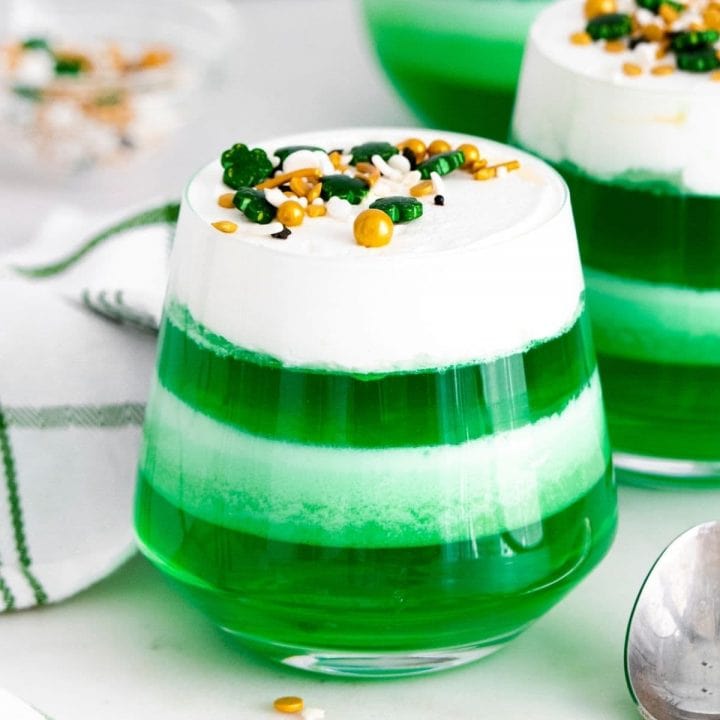 Saint Patrick's Day jello desserts.