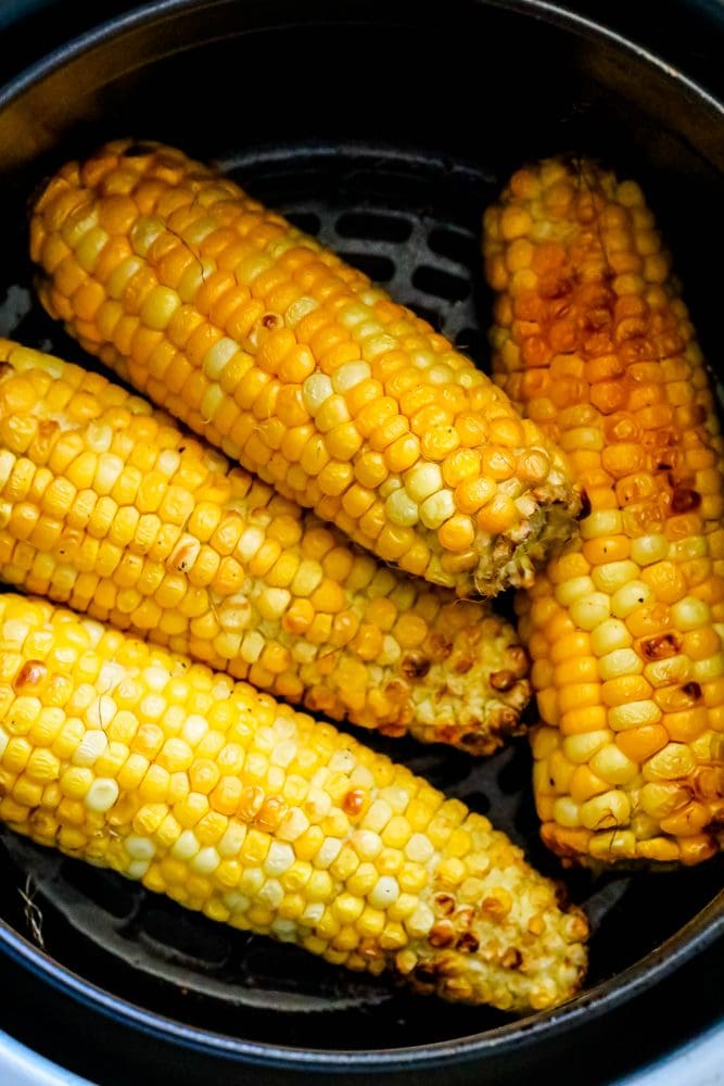 picture of corn ears in an air fryer