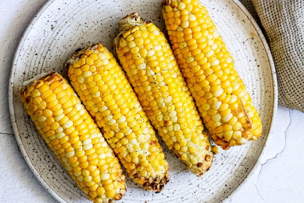 picture of corn on a plate