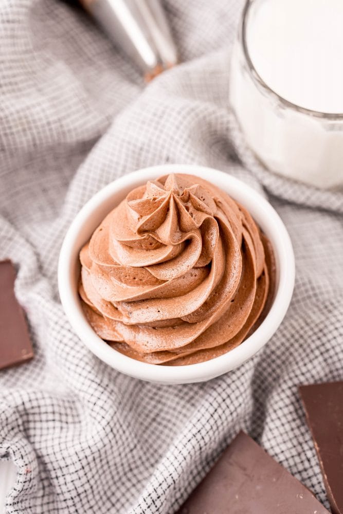 picture of chocolate pudding frosting in a white bowl 