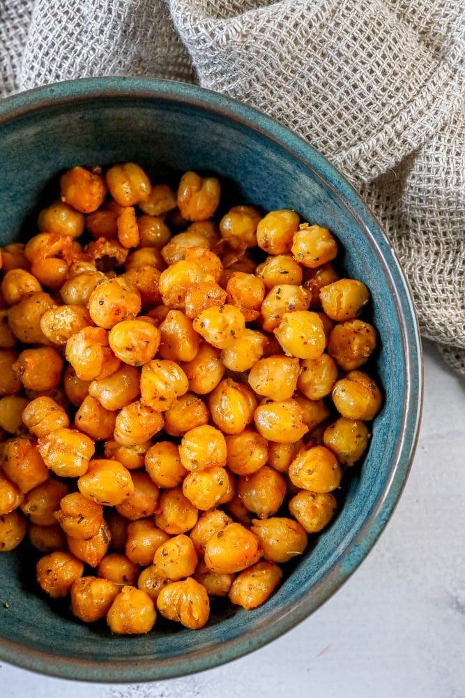 lemon pepper seasoned air fried chickpeas in a bowl 