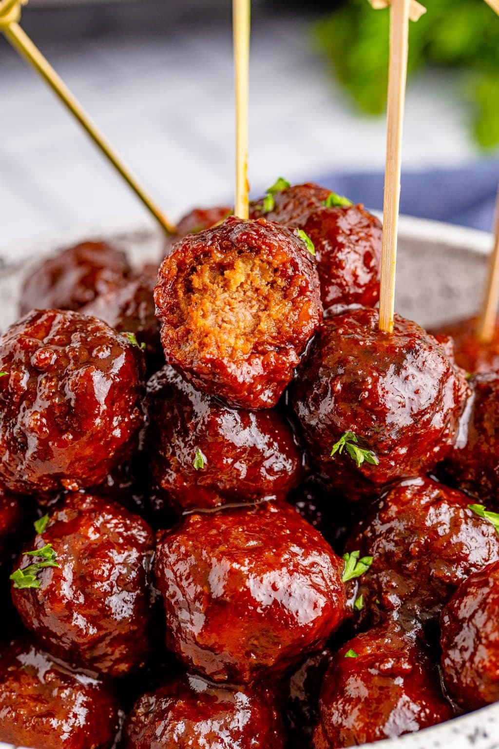 Crockpot Meatballs With Grape Jelly - Sweet Cs Designs