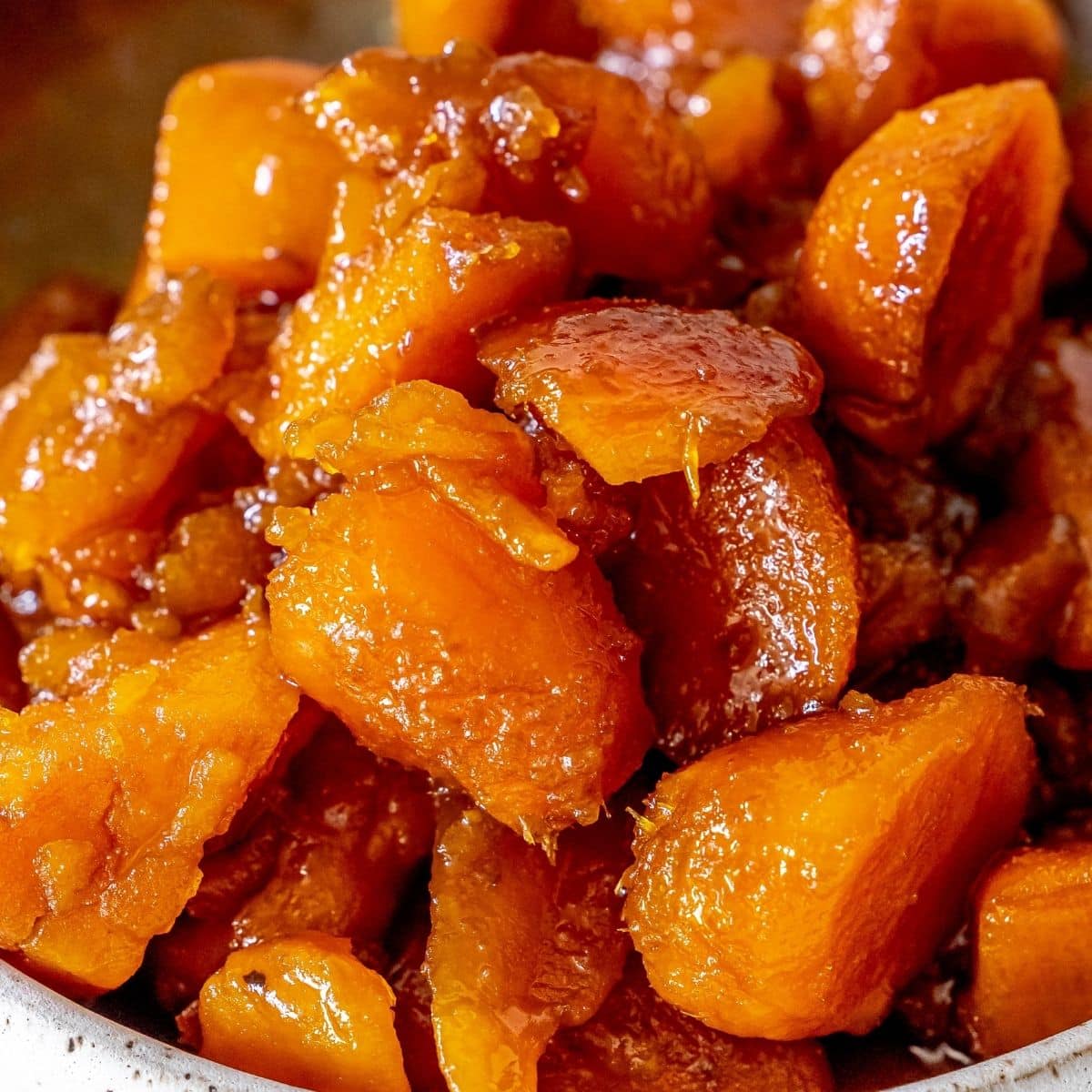 https://sweetcsdesigns.com/wp-content/uploads/2021/11/Easy-Candied-Yams-Recipe-Picture-1.jpg