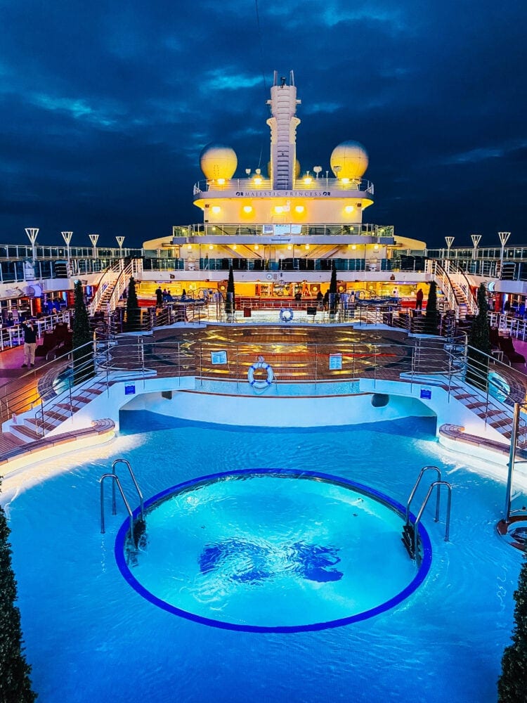 picture of pool at night on majestic princess cruise ship 