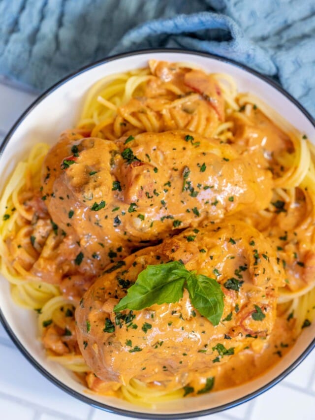 Slow cooker creamy tomato basil chicken Sweet Cs Designs