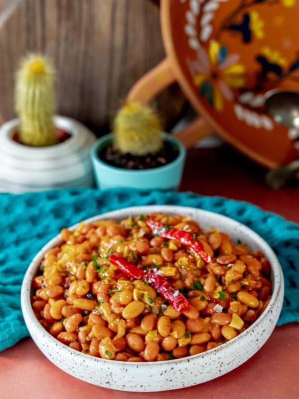 cropped-Spicy-Garlicky-Beans-Recipe4-2-scaled-1.jpg