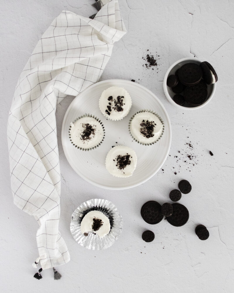 picture of no bake oreo cheesecakes on a white plate