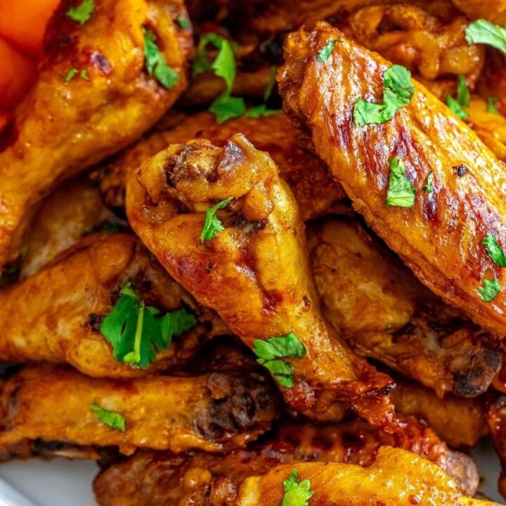 picture of chicken tinga wings on a plate
