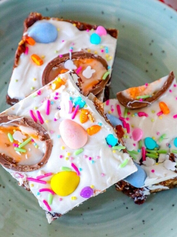 cropped-cadbury-creme-egg-rocky-road-bars-recipe-picture.jpg