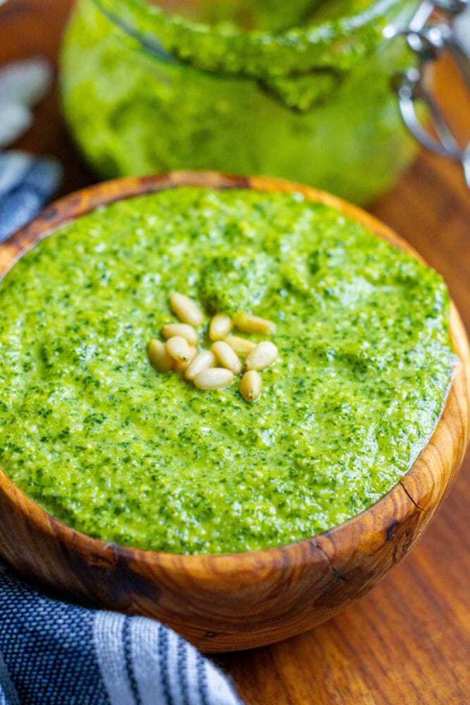 picture of vegan pesto in a wood bowl 